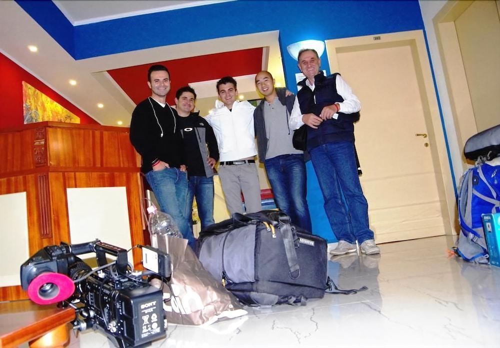 Hotel Millenium Tiranë Luaran gambar