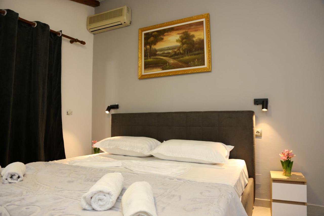 Hotel Millenium Tiranë Luaran gambar